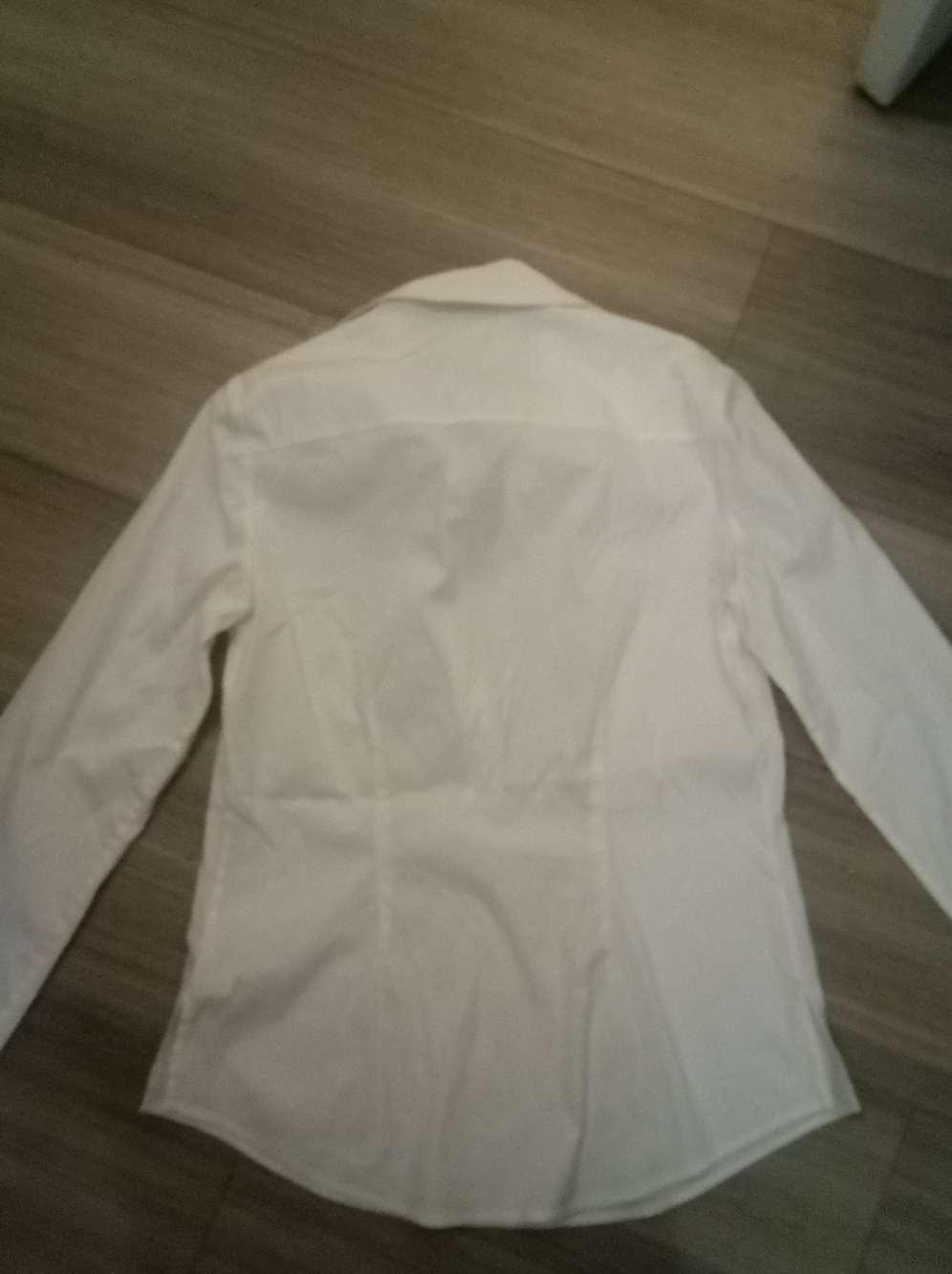 LIKE NEW: THEORY; WOMEN'S BLOUSE, WHITE, SMALL. - Picture 7 of 7
